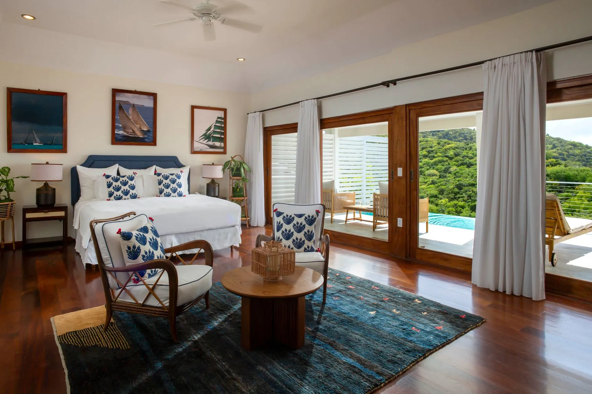 Pool Suite Bedroom